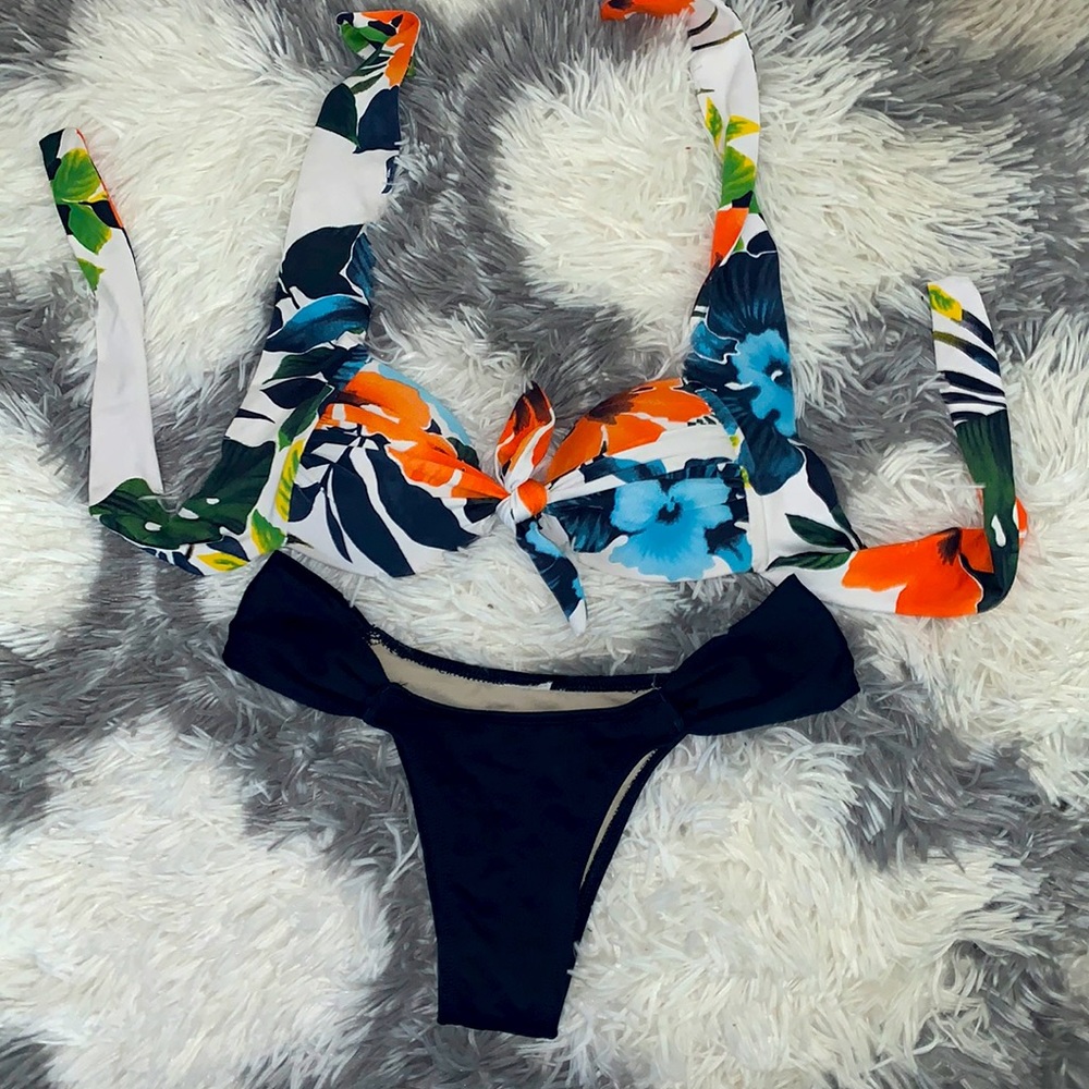 AB 2 piece bikini